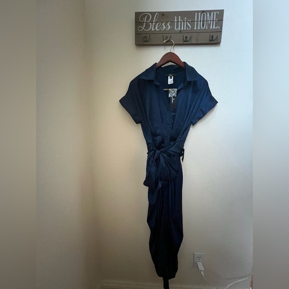 Navy Blue Satin Tie-Front Midi Dress Size Medium - Picture 3 of 4